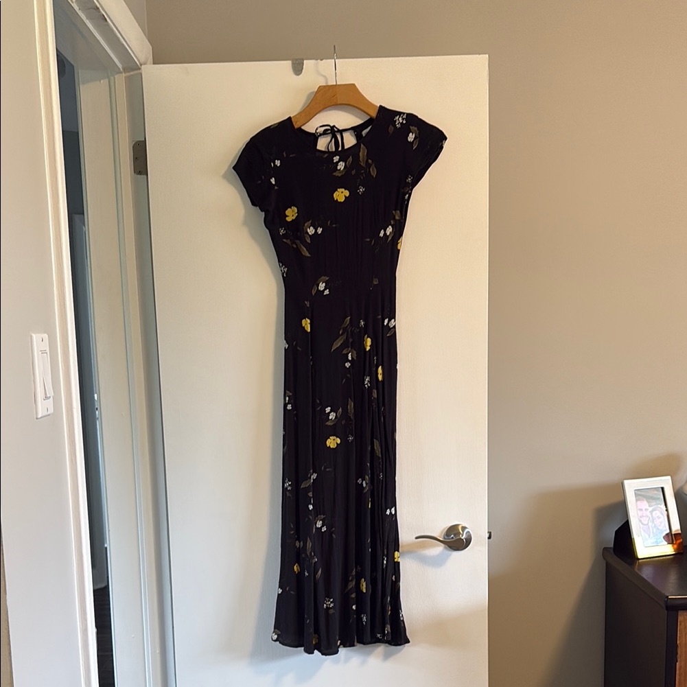 Floral Navy Dress Xs
